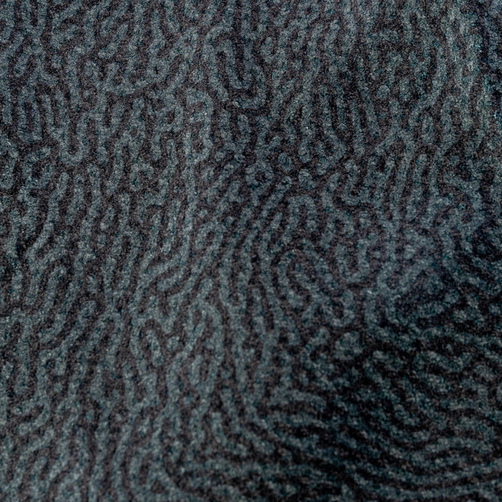 Onyx - Magnetic Golf Towel